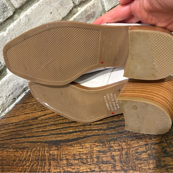 Silent D Naydo White Chelsea Boots - Picture 6 of 9